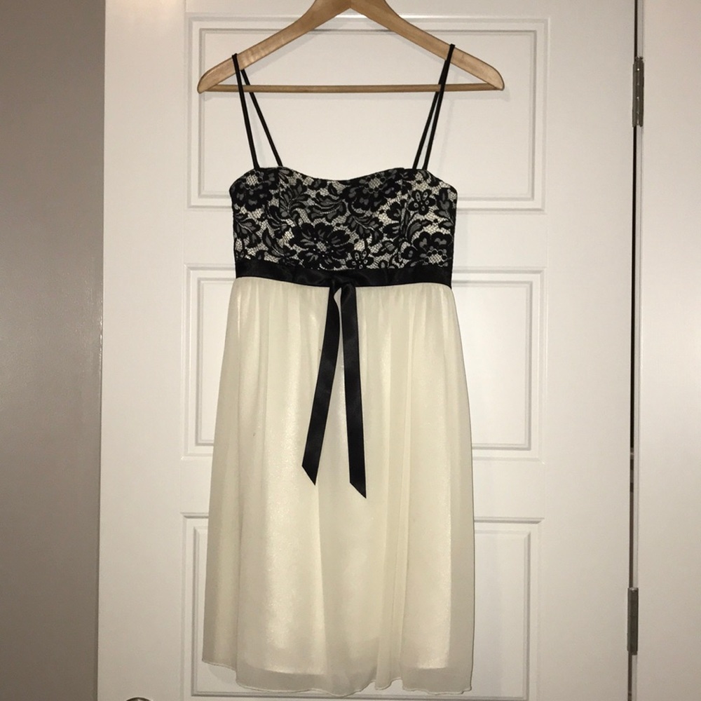 Black white lace dress